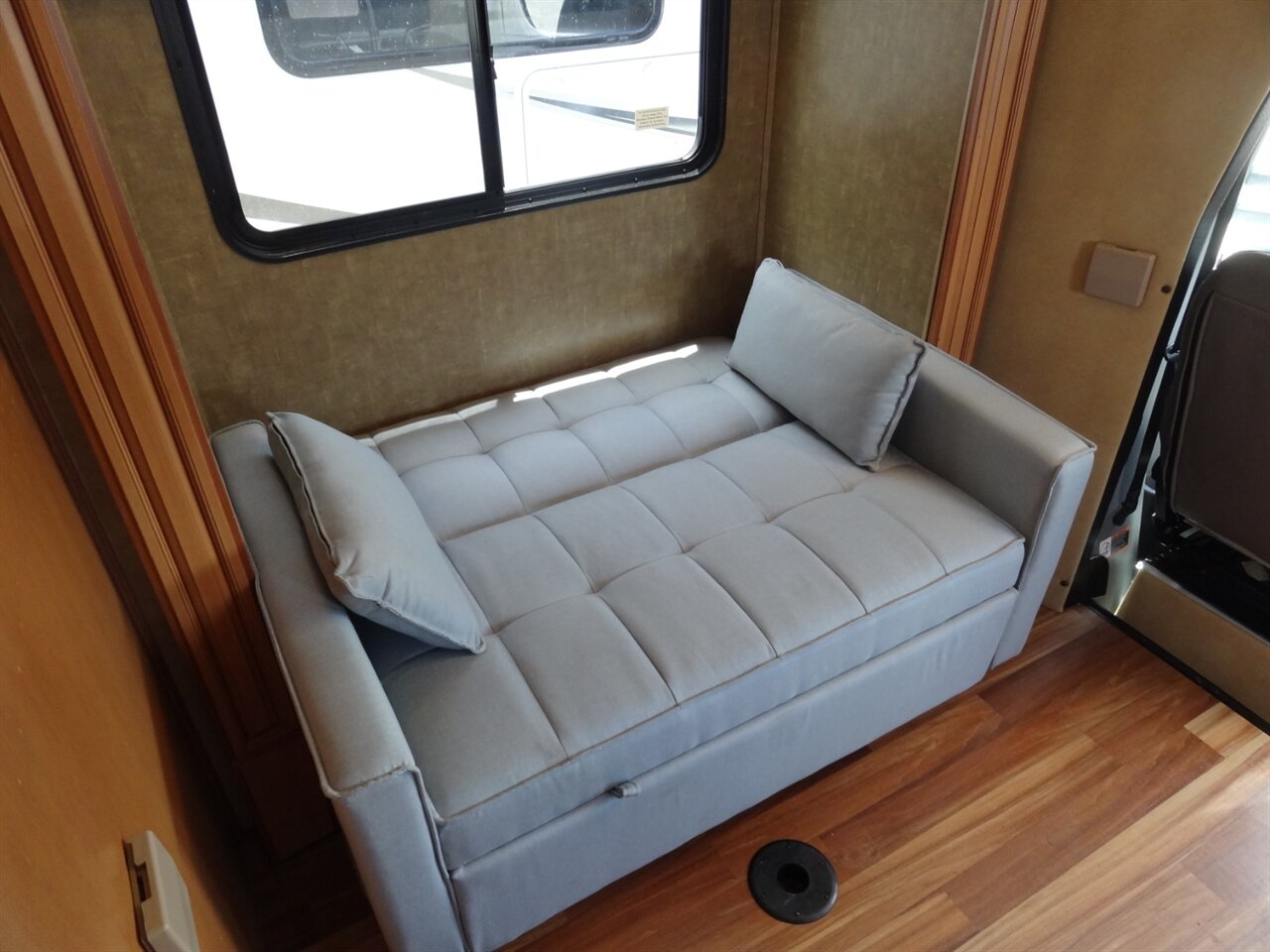 2014 Coachmen Prism 3500 24G - Photo 63 - Deland, FL 32720