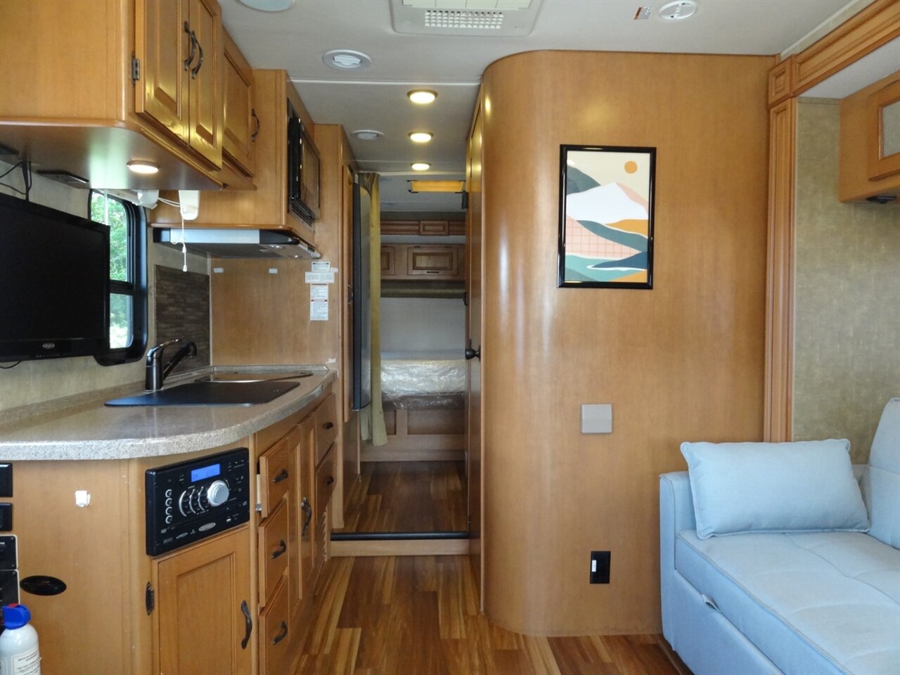 2014 Coachmen Prism 3500 24G - Photo 56 - Deland, FL 32720