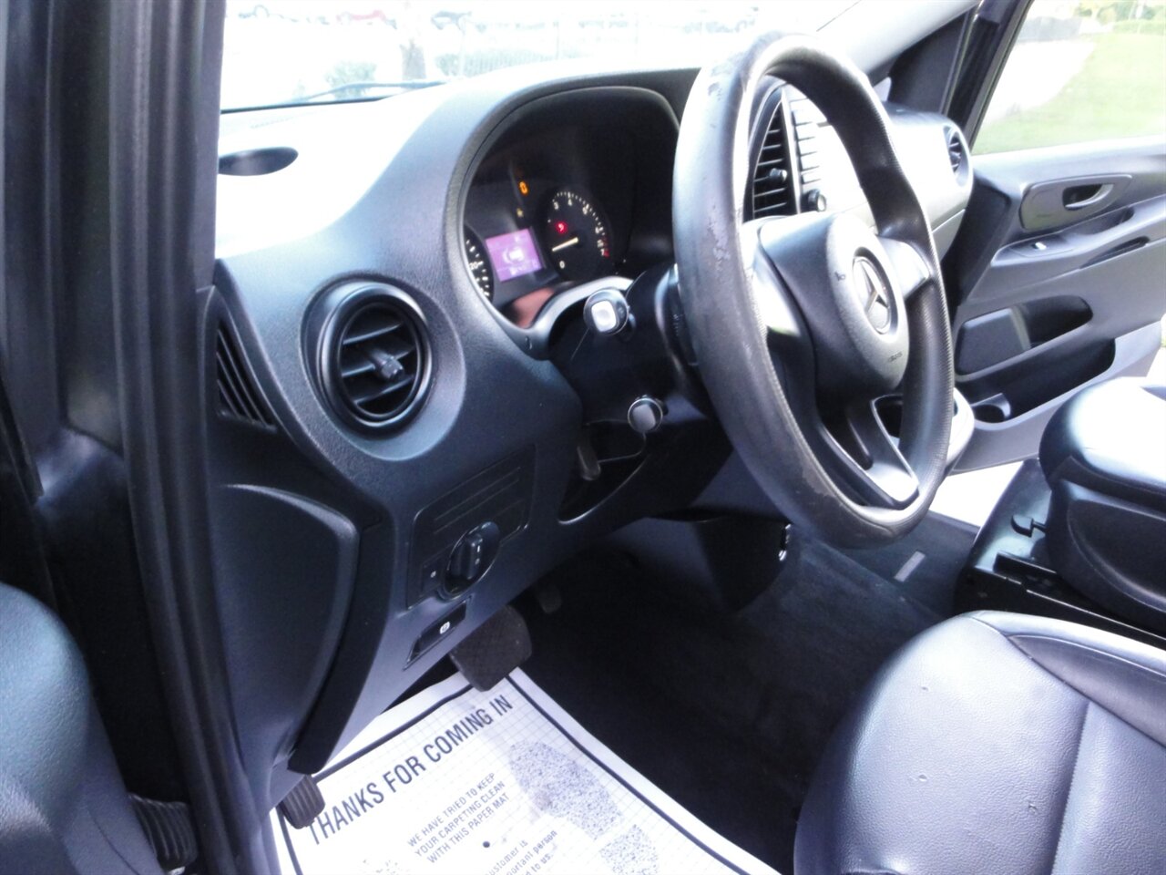 2018 Mercedes-Benz Metris 8 Passenger - Photo 29 - Deland, FL 32720
