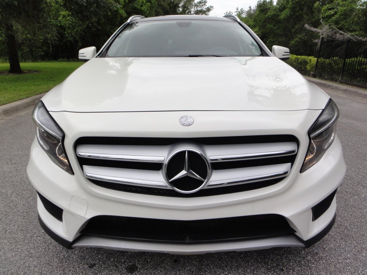2015 Mercedes-Benz GLA GLA 250 4MATIC  Premium - Photo 5 - Deland, FL 32720