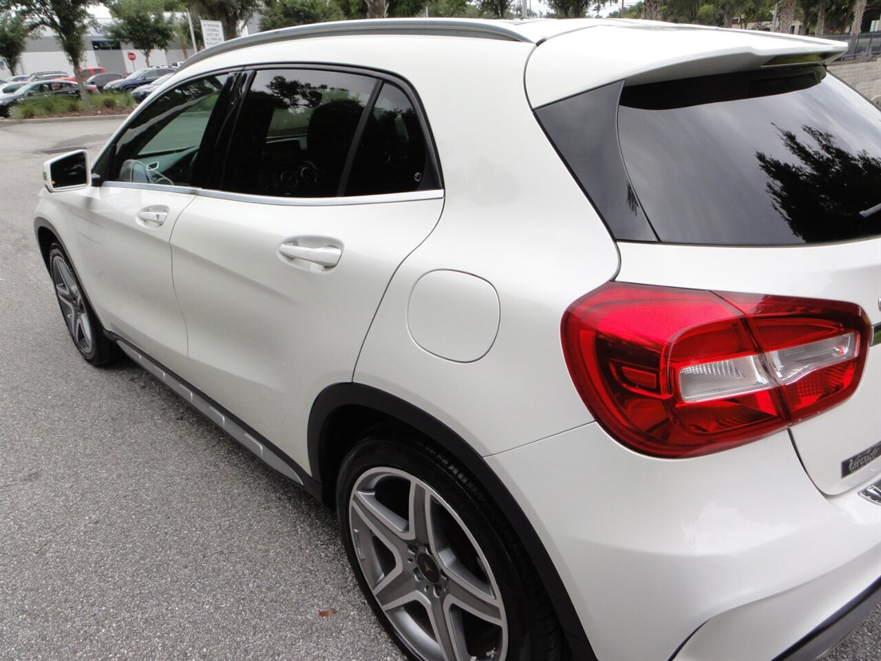 2015 Mercedes-Benz GLA GLA 250 4MATIC  Premium - Photo 12 - Deland, FL 32720