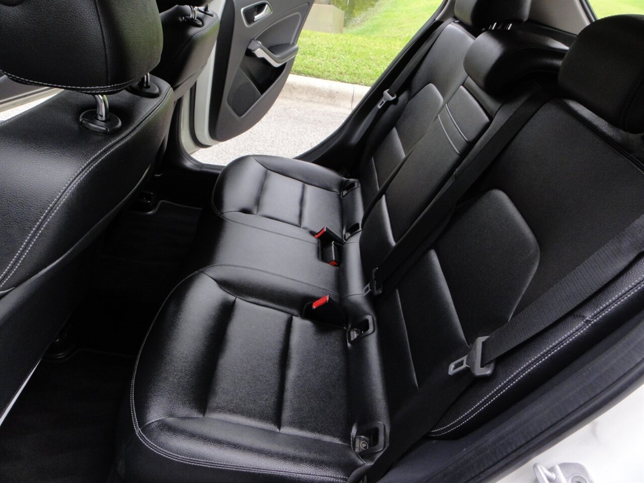 2015 Mercedes-Benz GLA GLA 250 4MATIC  Premium - Photo 36 - Deland, FL 32720