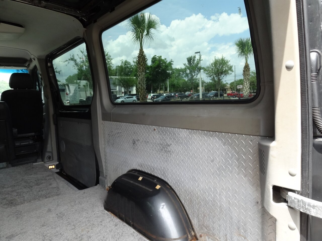 2007 Dodge Sprinter 2500 - Photo 44 - Deland, FL 32720