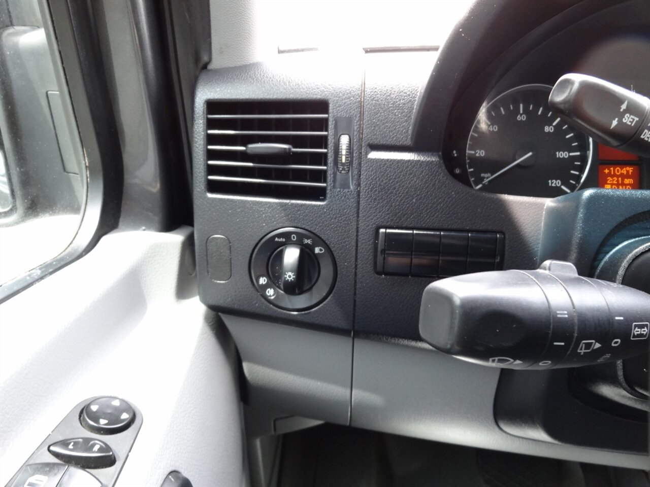 2007 Dodge Sprinter 2500 - Photo 61 - Deland, FL 32720