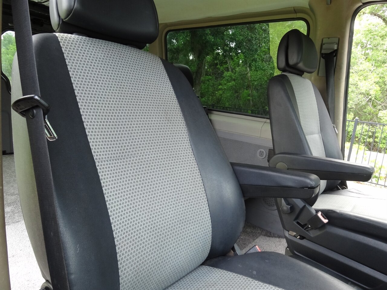 2007 Dodge Sprinter 2500 - Photo 52 - Deland, FL 32720