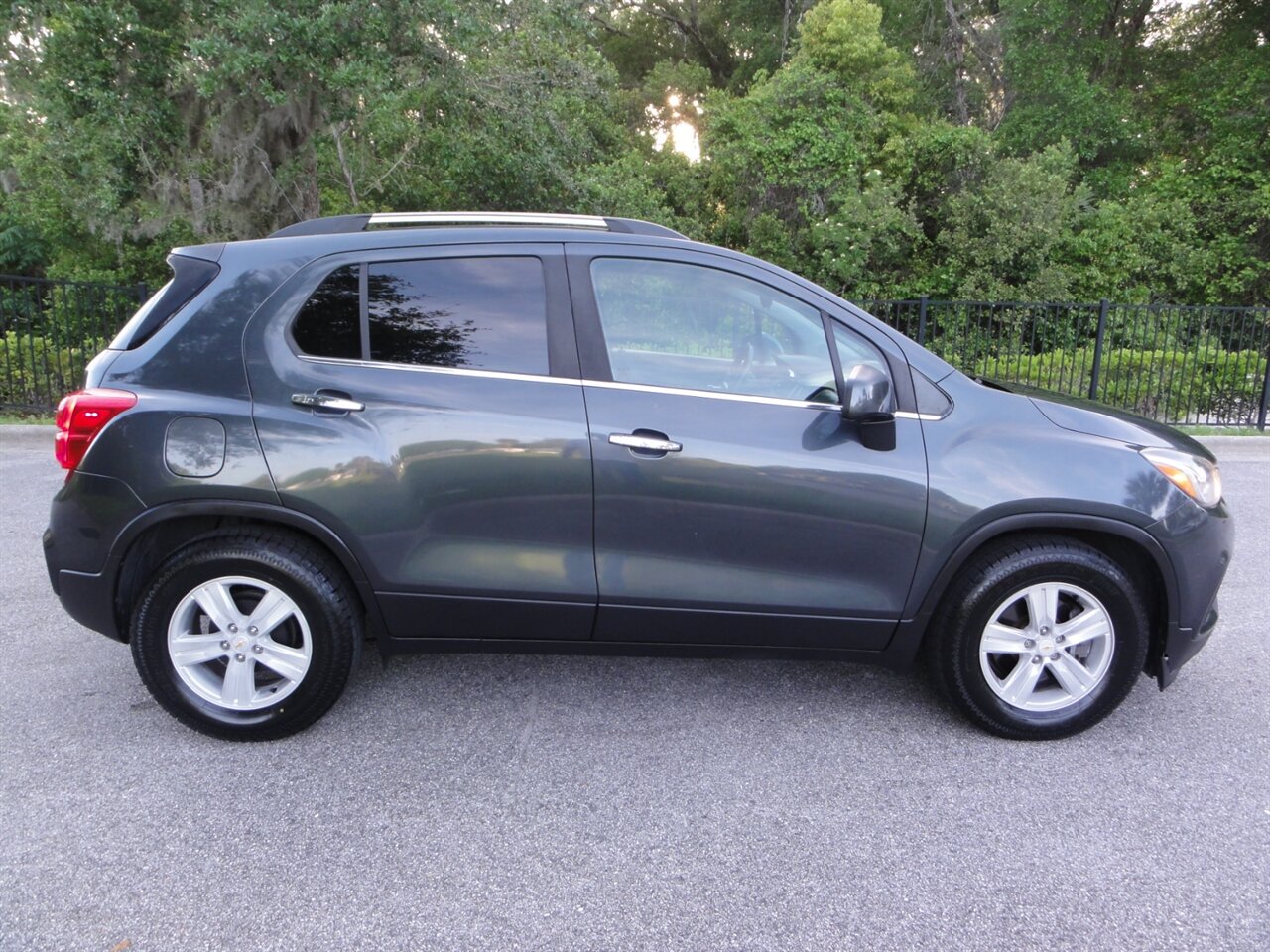 2017 Chevrolet Trax LT - Photo 15 - Deland, FL 32720