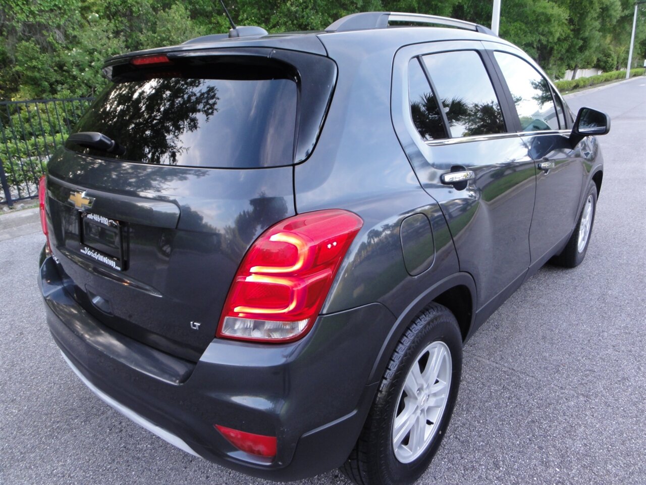 2017 Chevrolet Trax LT - Photo 3 - Deland, FL 32720