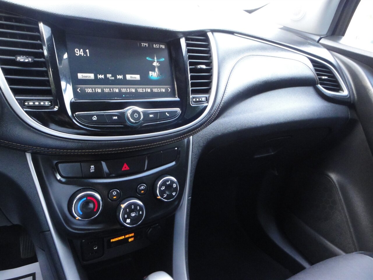 2017 Chevrolet Trax LT - Photo 55 - Deland, FL 32720