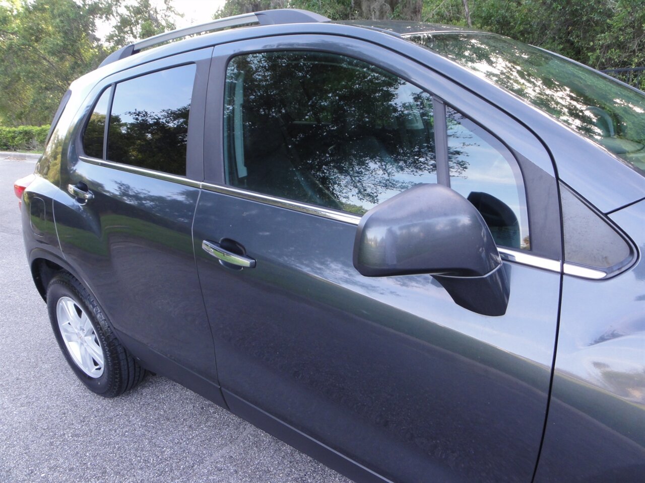 2017 Chevrolet Trax LT - Photo 10 - Deland, FL 32720