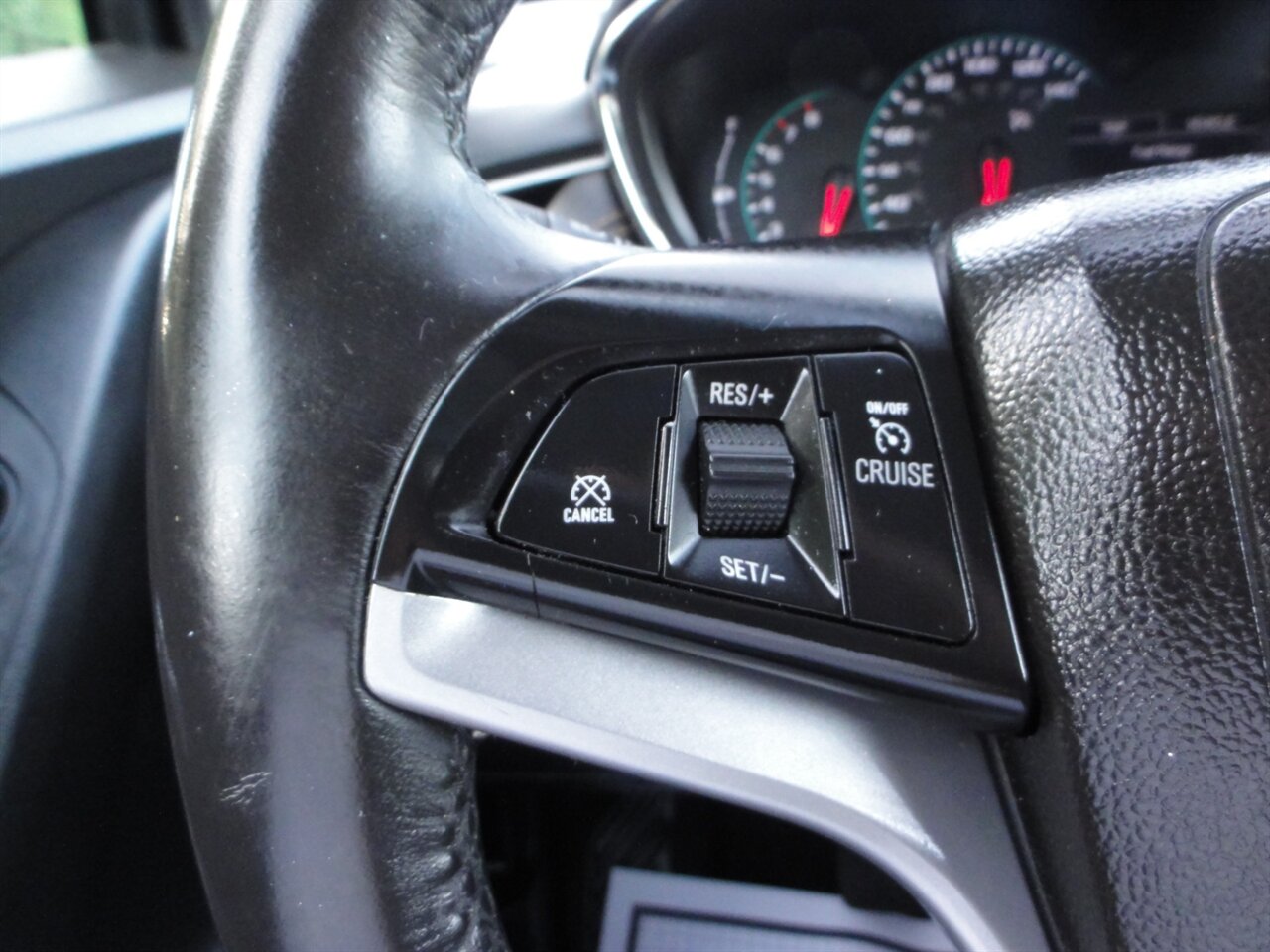 2017 Chevrolet Trax LT - Photo 47 - Deland, FL 32720