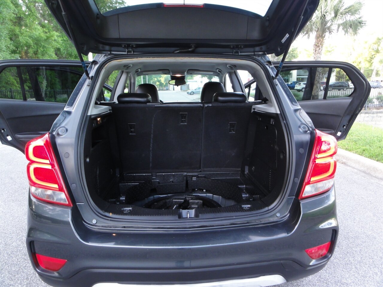 2017 Chevrolet Trax LT - Photo 37 - Deland, FL 32720