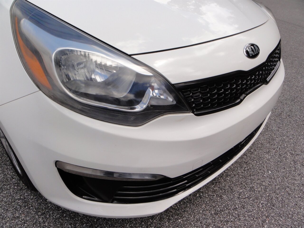 2016 Kia Rio LX   - Photo 7 - Deland, FL 32720