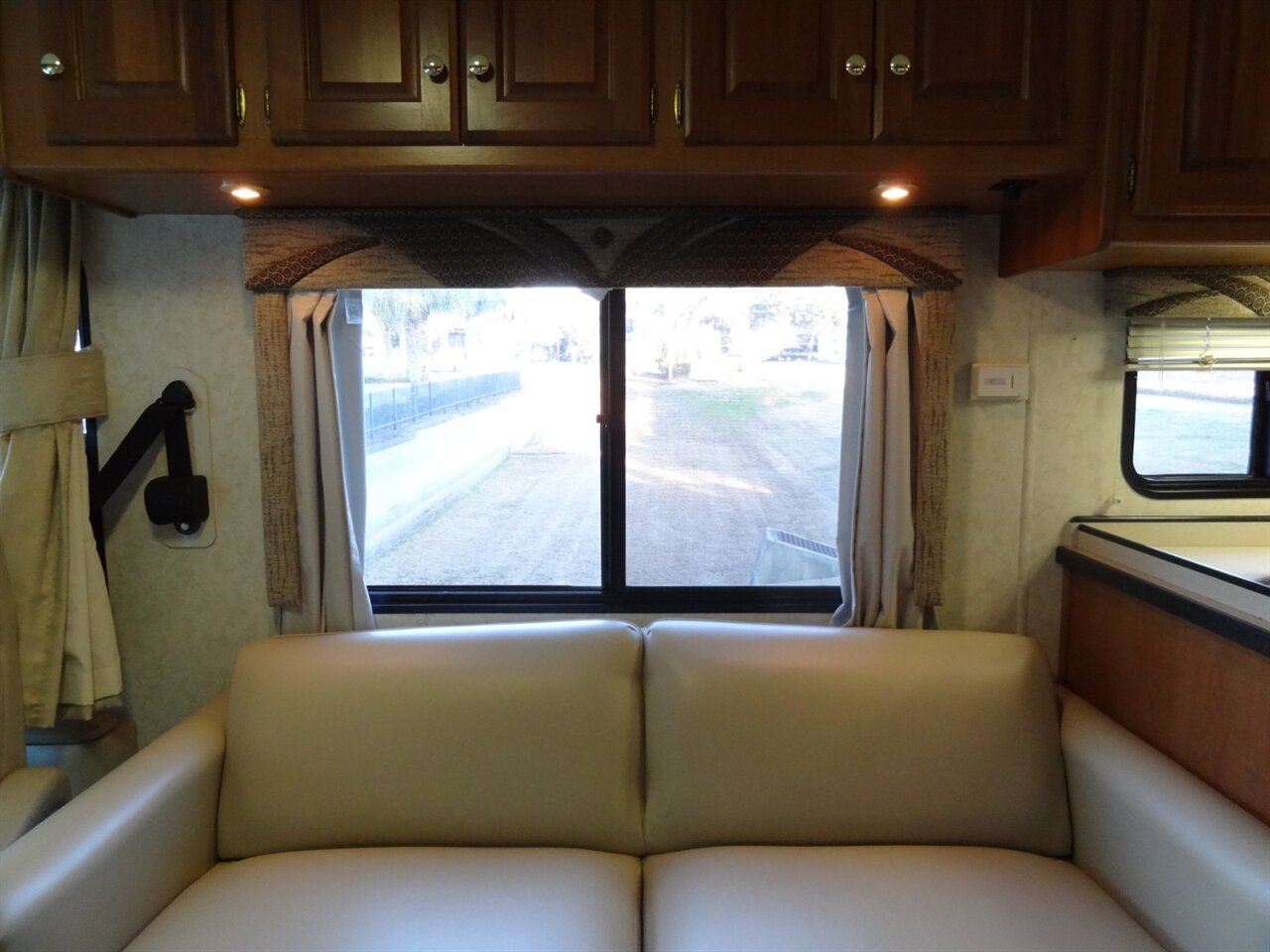 2003 Monaco Diplomat 40PST Class A  Premium - Photo 56 - Deland, FL 32720
