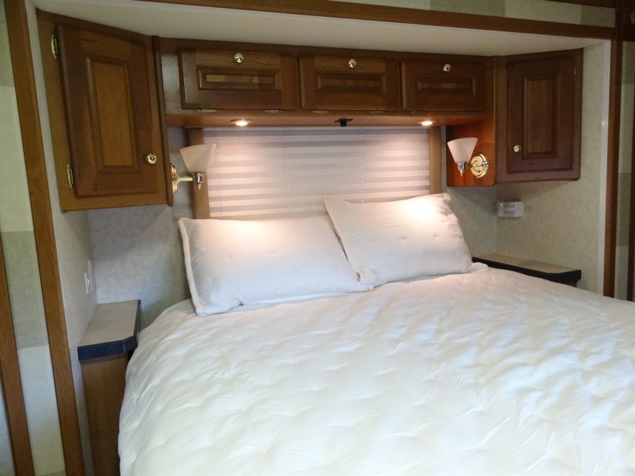 2003 Monaco Diplomat 40PST Class A  Premium - Photo 83 - Deland, FL 32720