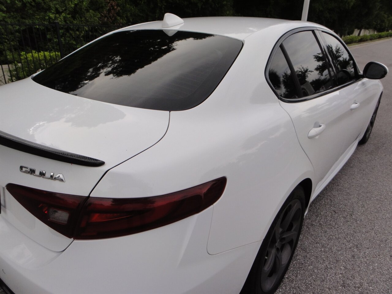 2017 Alfa Romeo Giulia Sport Ultra premium - Photo 13 - Deland, FL 32720