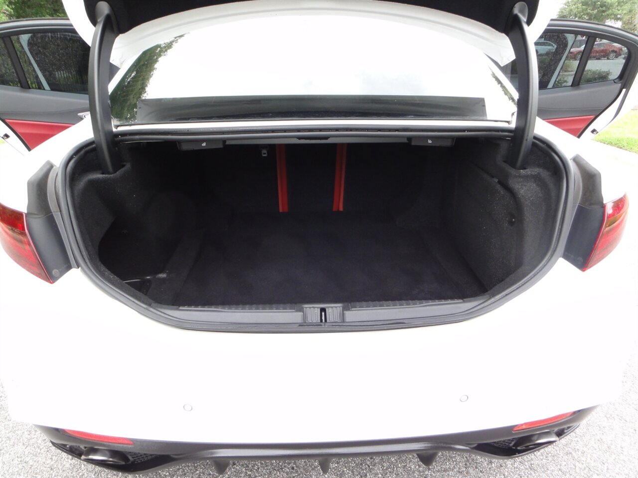 2017 Alfa Romeo Giulia Sport Ultra premium - Photo 38 - Deland, FL 32720