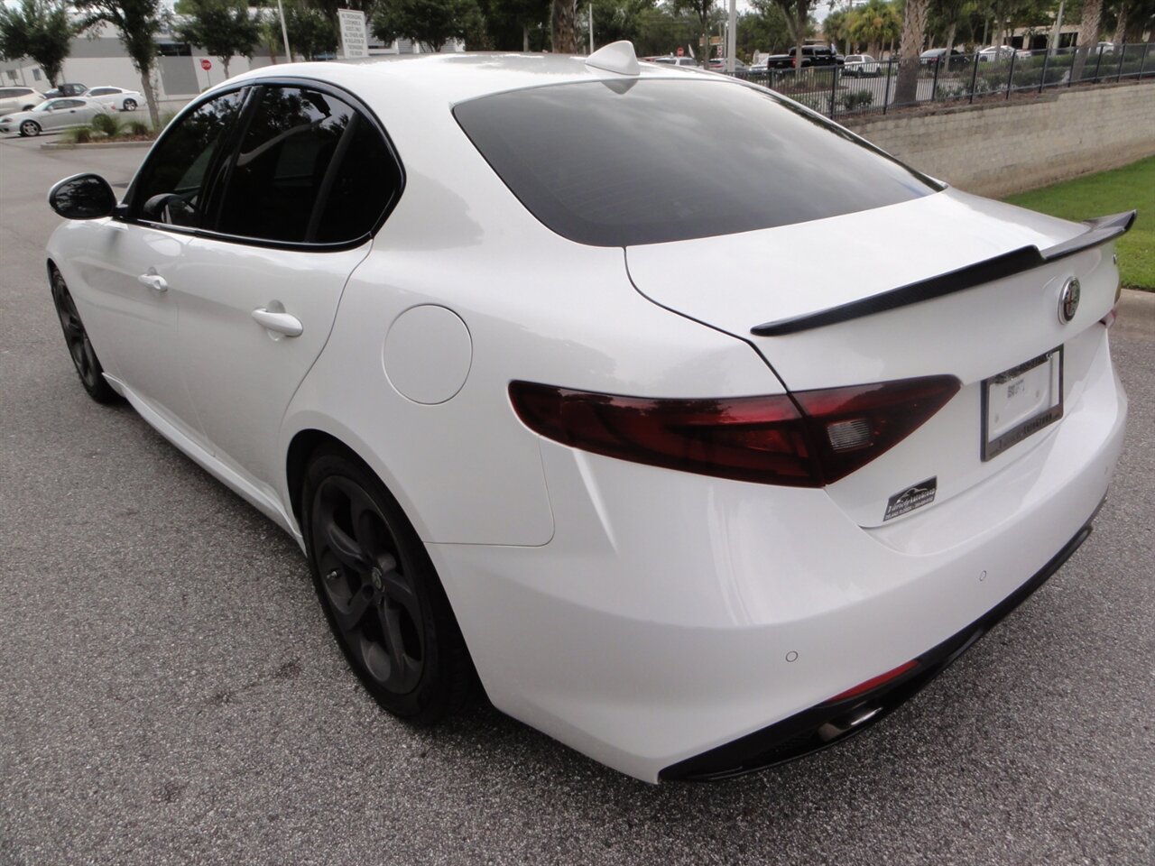2017 Alfa Romeo Giulia Sport Ultra premium - Photo 4 - Deland, FL 32720