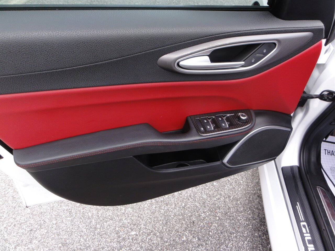 2017 Alfa Romeo Giulia Sport Ultra premium - Photo 29 - Deland, FL 32720