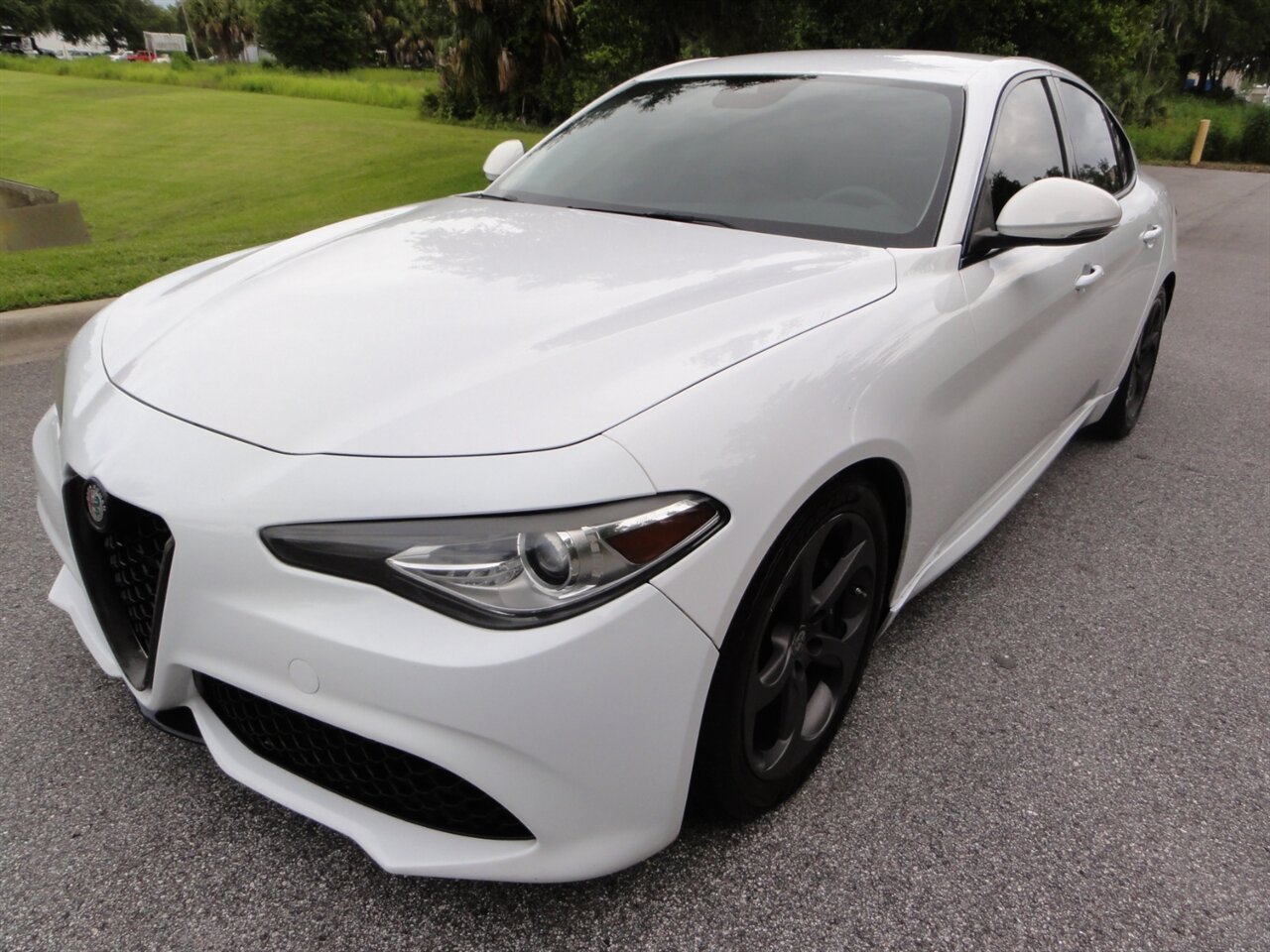 2017 Alfa Romeo Giulia Sport Ultra premium - Photo 2 - Deland, FL 32720