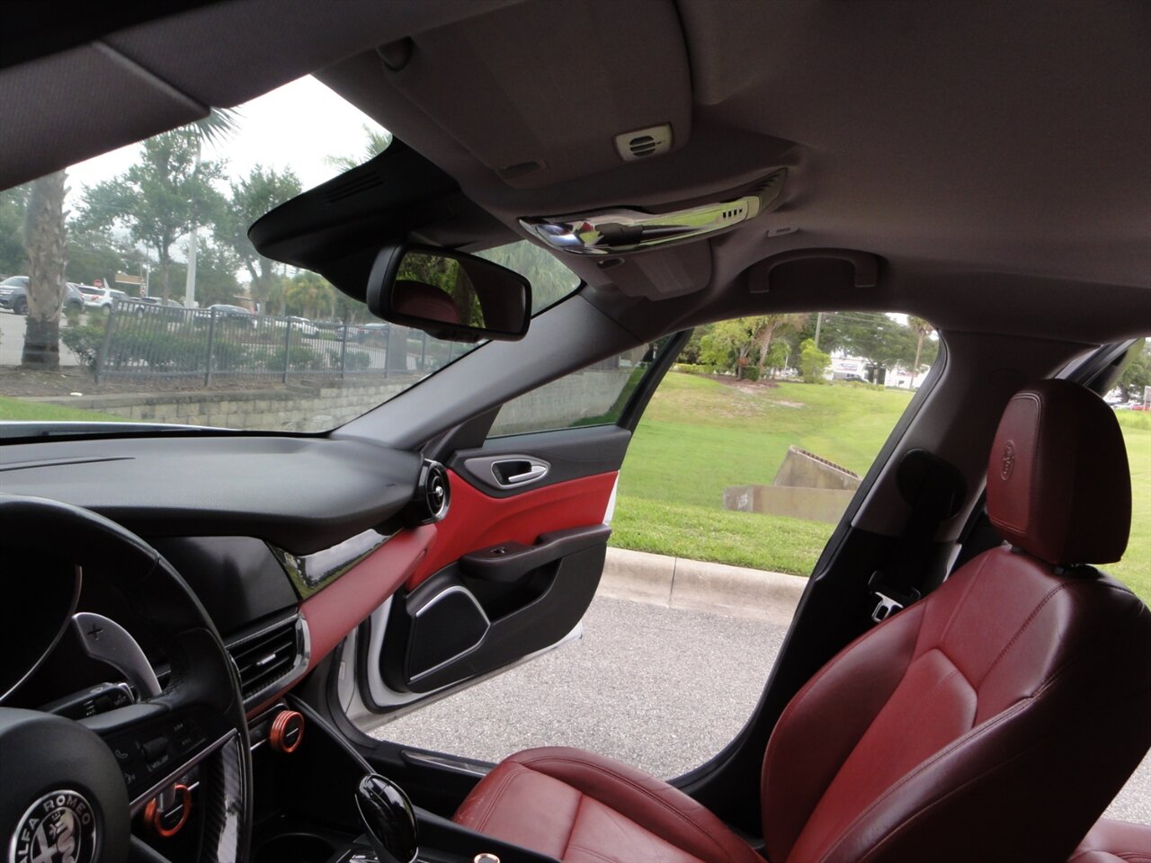2017 Alfa Romeo Giulia Sport Ultra premium - Photo 35 - Deland, FL 32720