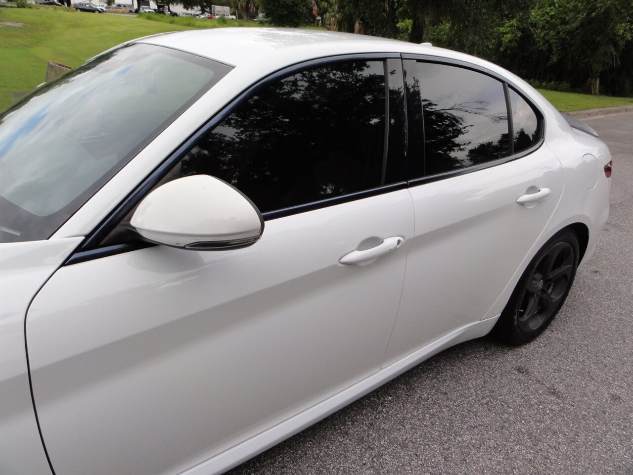 2017 Alfa Romeo Giulia Sport Ultra premium - Photo 11 - Deland, FL 32720