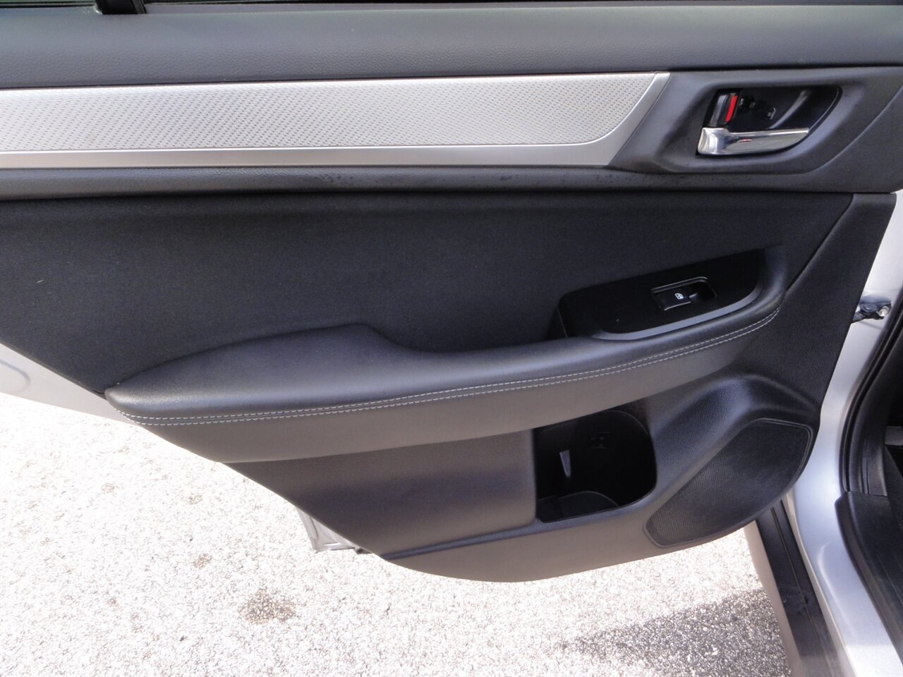 2018 Subaru Outback 2.5i Premium   - Photo 36 - Deland, FL 32720