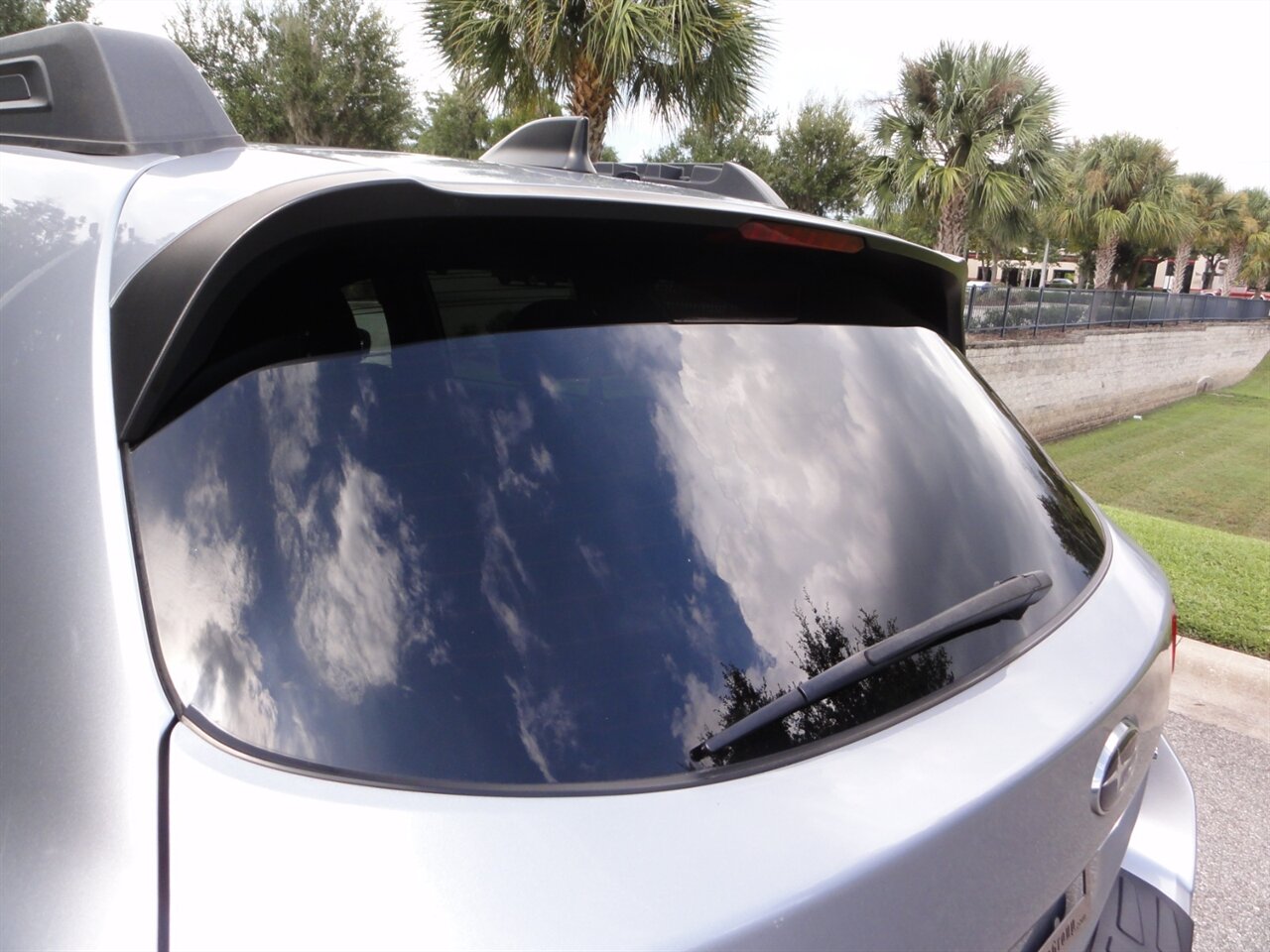 2018 Subaru Outback 2.5i Premium   - Photo 21 - Deland, FL 32720