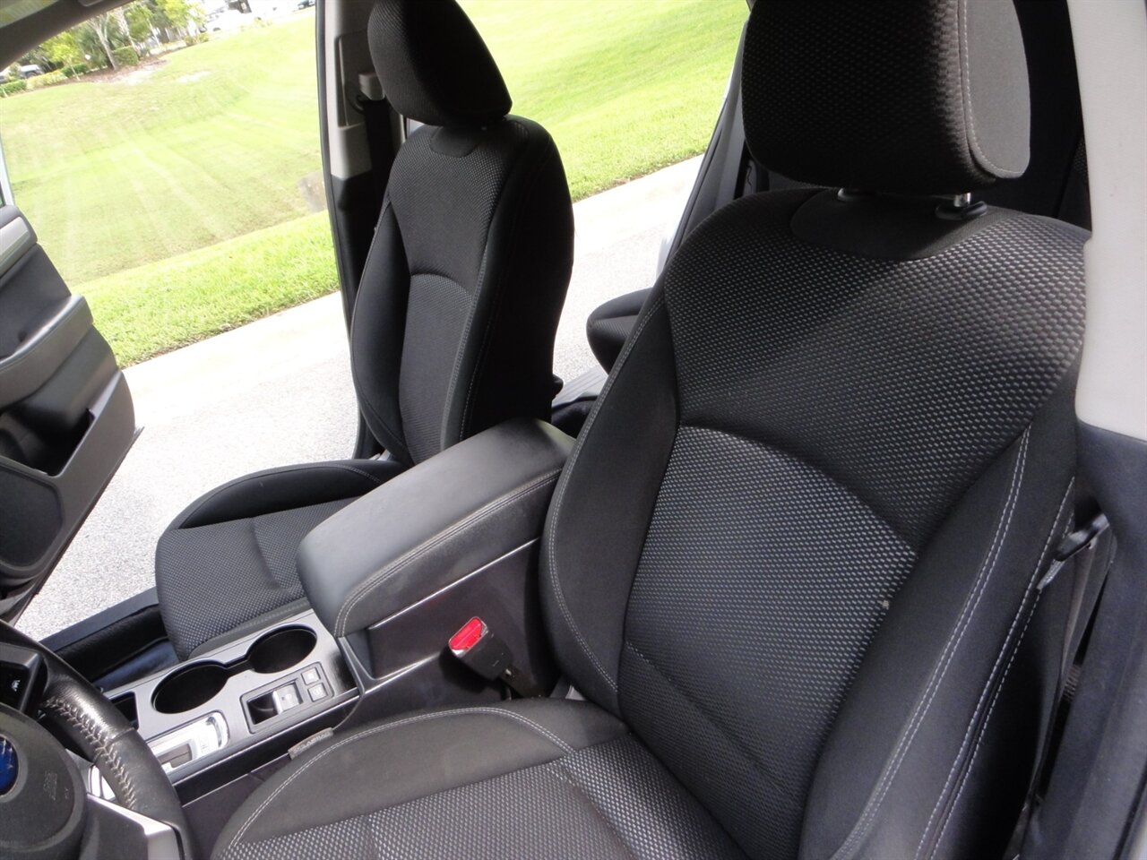 2018 Subaru Outback 2.5i Premium   - Photo 33 - Deland, FL 32720