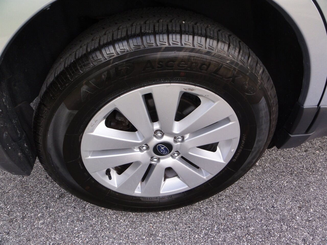 2018 Subaru Outback 2.5i Premium   - Photo 25 - Deland, FL 32720