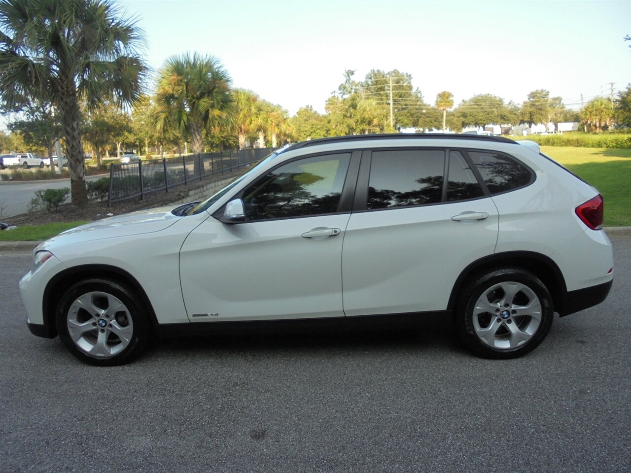 2014 BMW X1 sDrive28i  Premium - Photo 16 - Deland, FL 32720