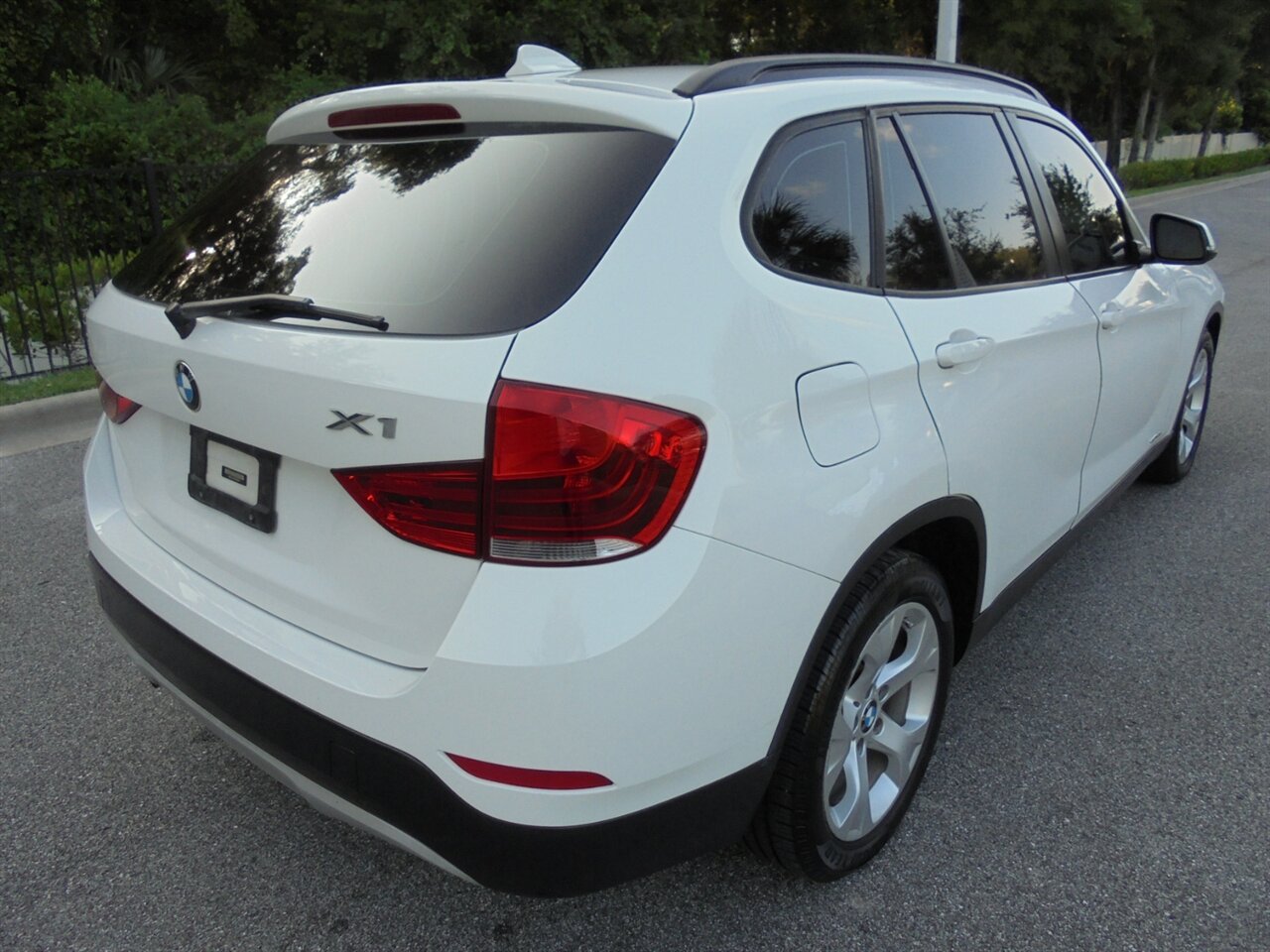 2014 BMW X1 sDrive28i  Premium - Photo 3 - Deland, FL 32720