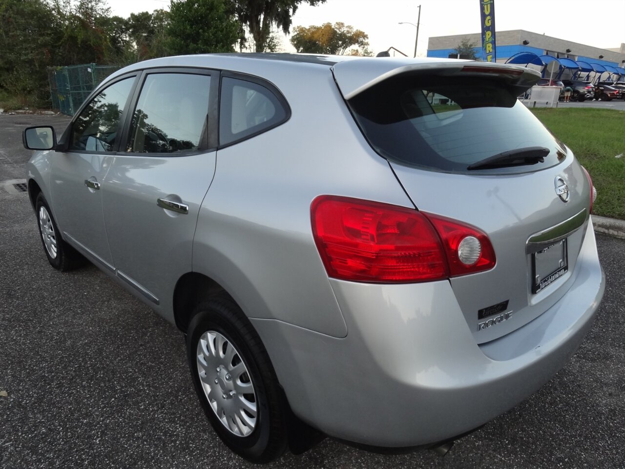 2013 Nissan Rogue S - Photo 4 - Deland, FL 32720