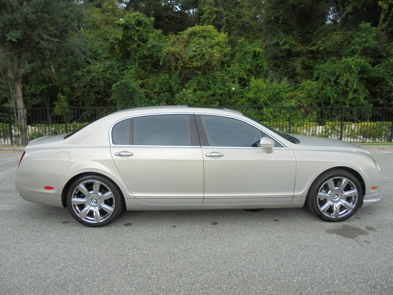 2007 Bentley Continental Flying Spur  Luxury - Photo 17 - Deland, FL 32720