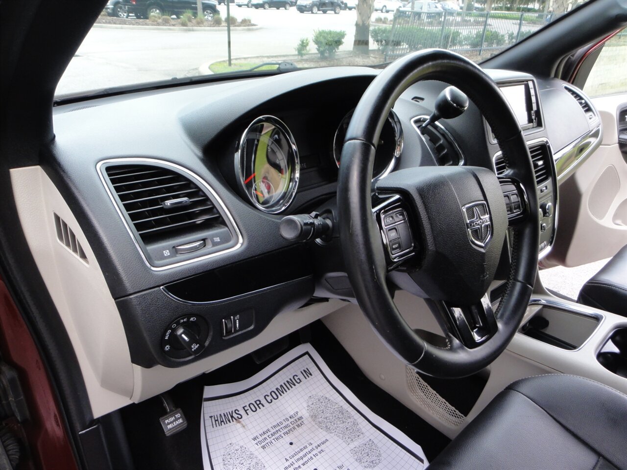 2019 Dodge Grand Caravan SXT  Stow n Go - Photo 29 - Deland, FL 32720