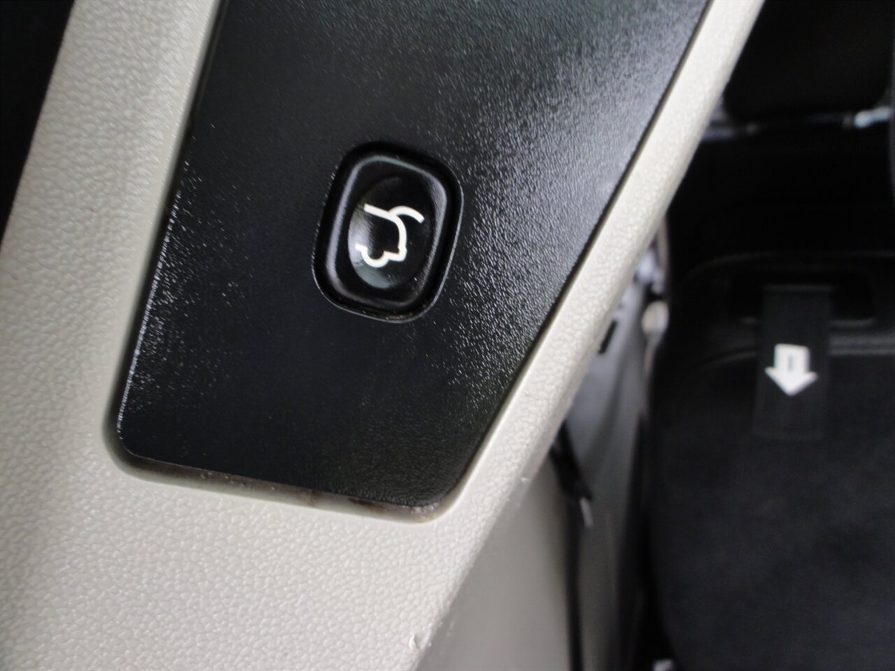 2019 Dodge Grand Caravan SXT  Stow n Go - Photo 37 - Deland, FL 32720