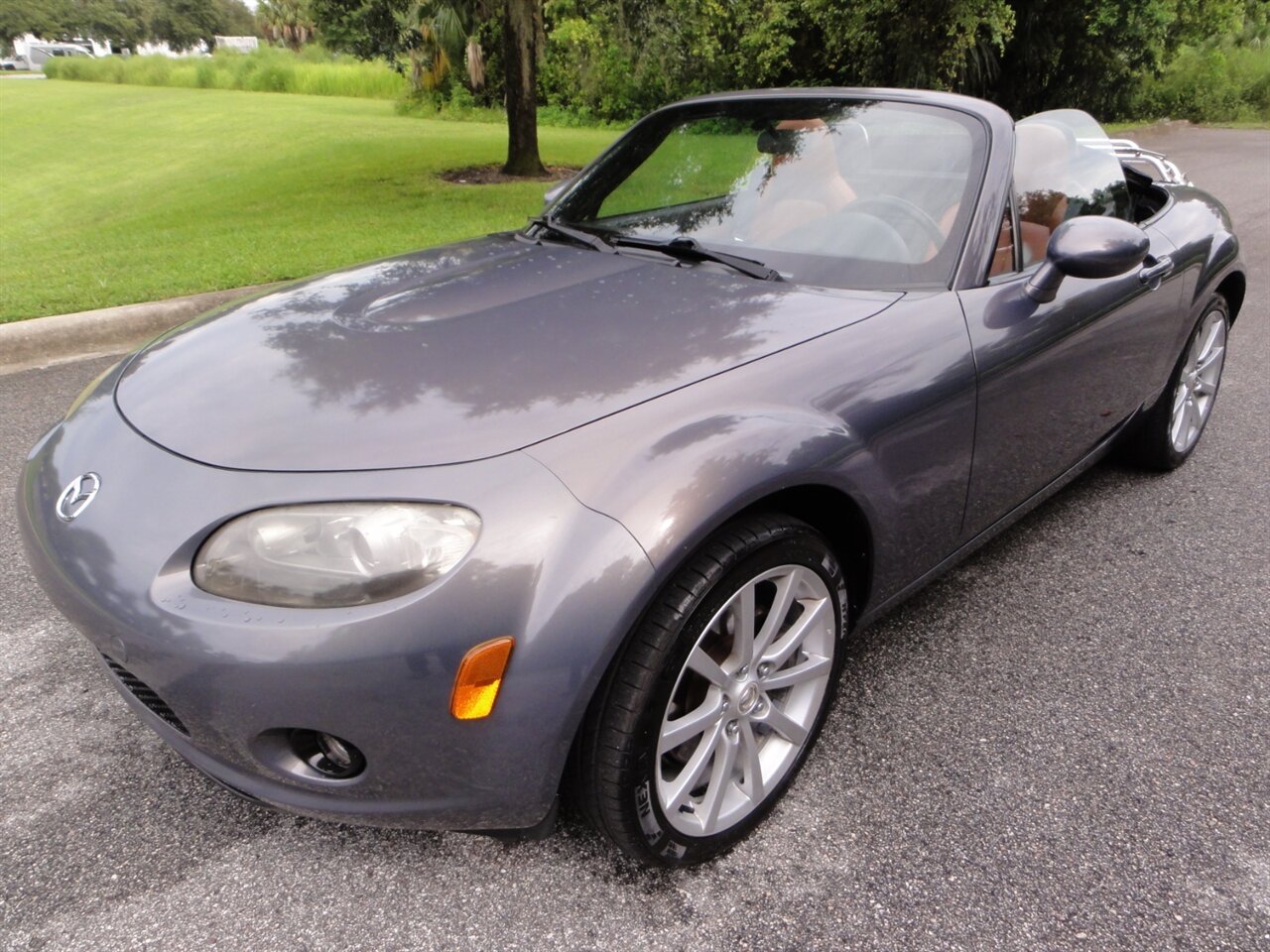 2006 Mazda MX-5 Miata Club Spec - Photo 2 - Deland, FL 32720