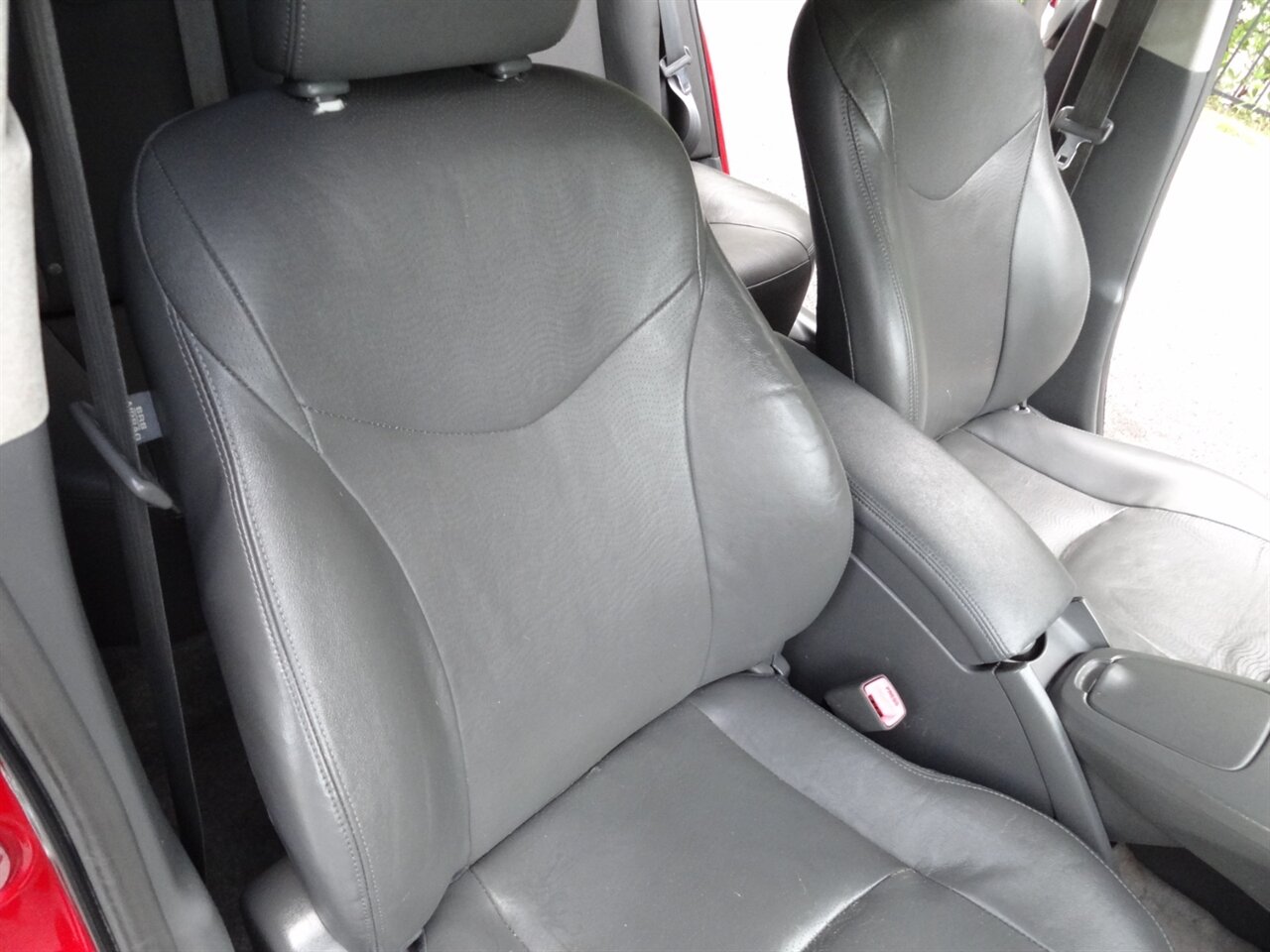 2010 Toyota Prius V   - Photo 43 - Deland, FL 32720