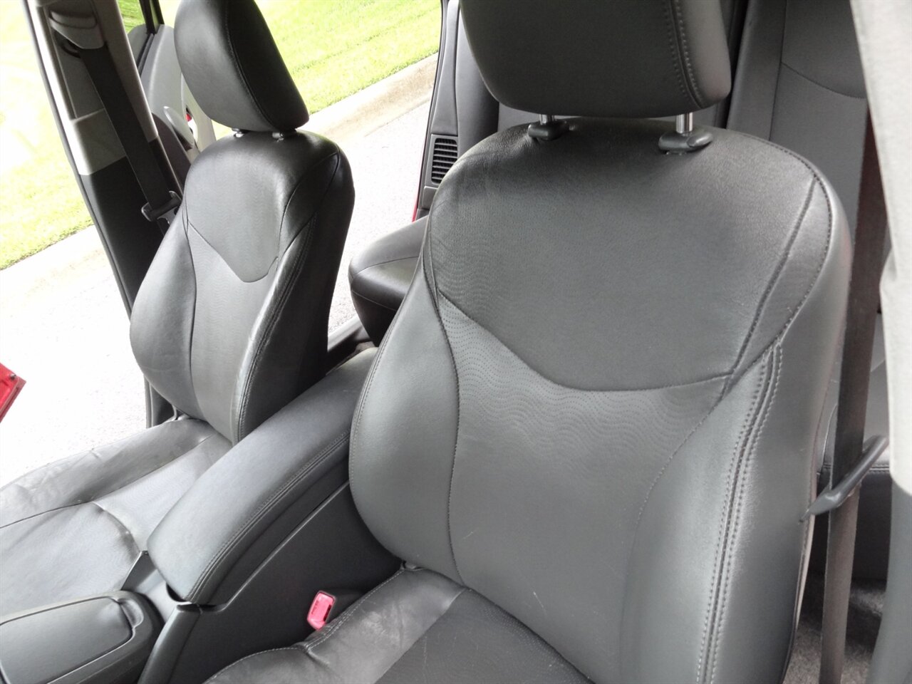 2010 Toyota Prius V   - Photo 35 - Deland, FL 32720