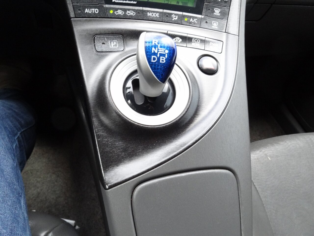 2010 Toyota Prius V   - Photo 53 - Deland, FL 32720