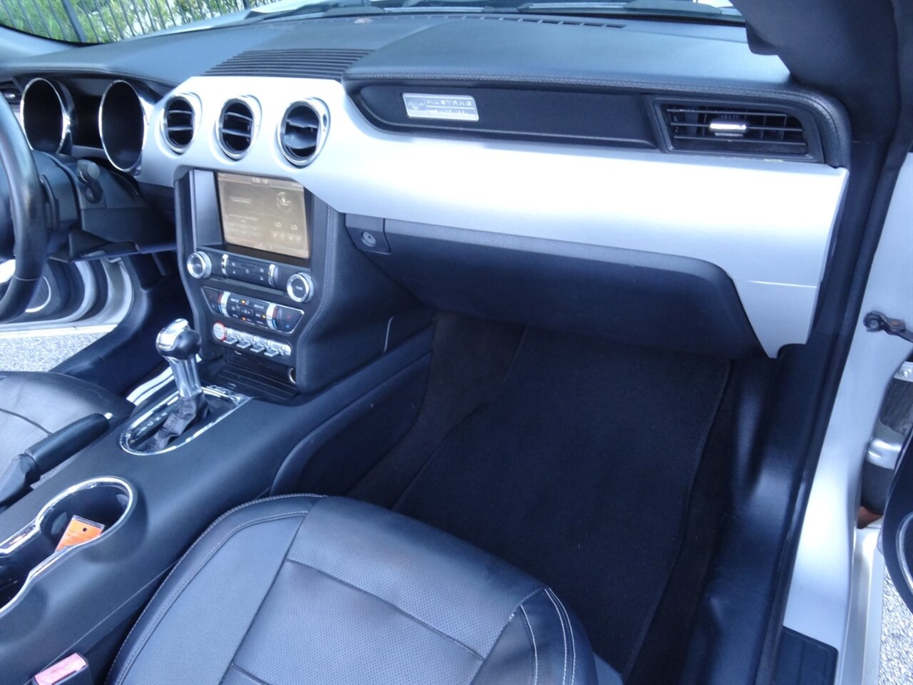 2015 Ford Mustang EcoBoost Premium   - Photo 43 - Deland, FL 32720