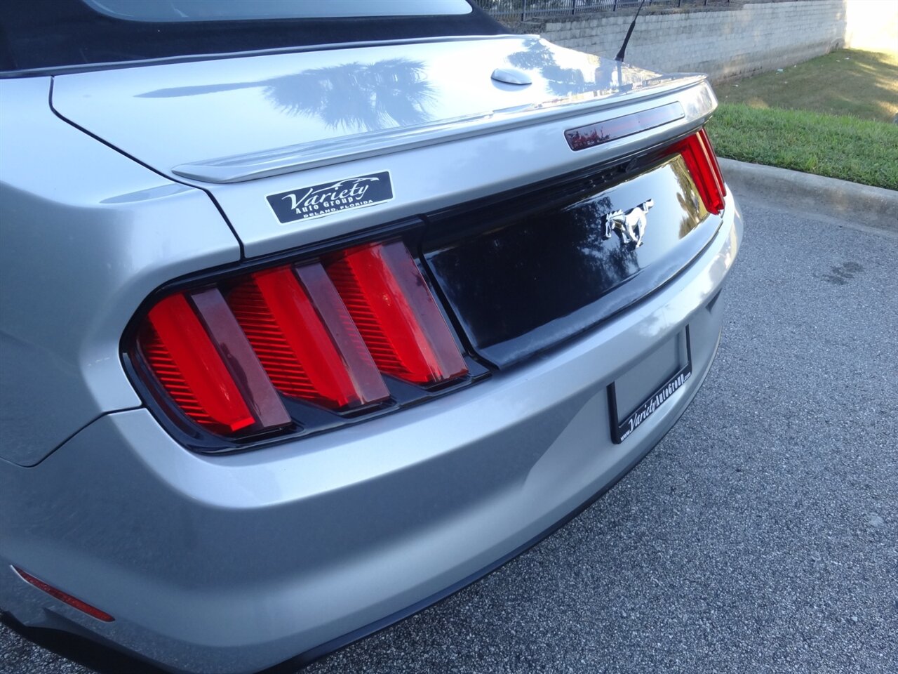 2015 Ford Mustang EcoBoost Premium   - Photo 29 - Deland, FL 32720