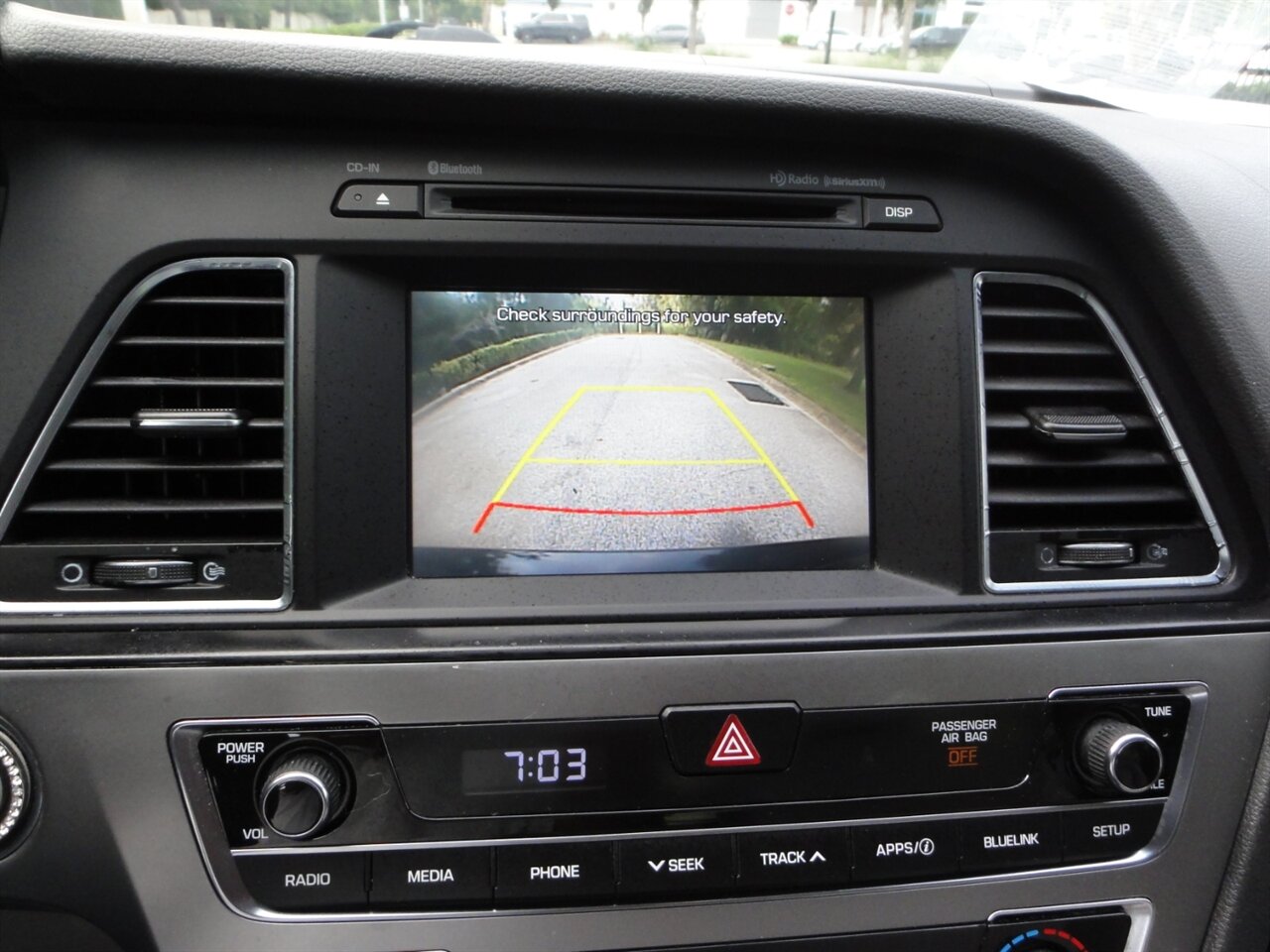2017 Hyundai SONATA Hybrid SE - Photo 49 - Deland, FL 32720