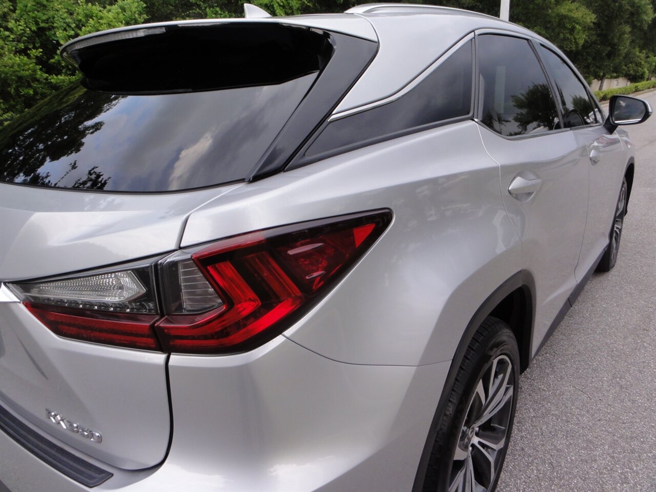 2019 Lexus RX 350 Premium - Photo 13 - Deland, FL 32720