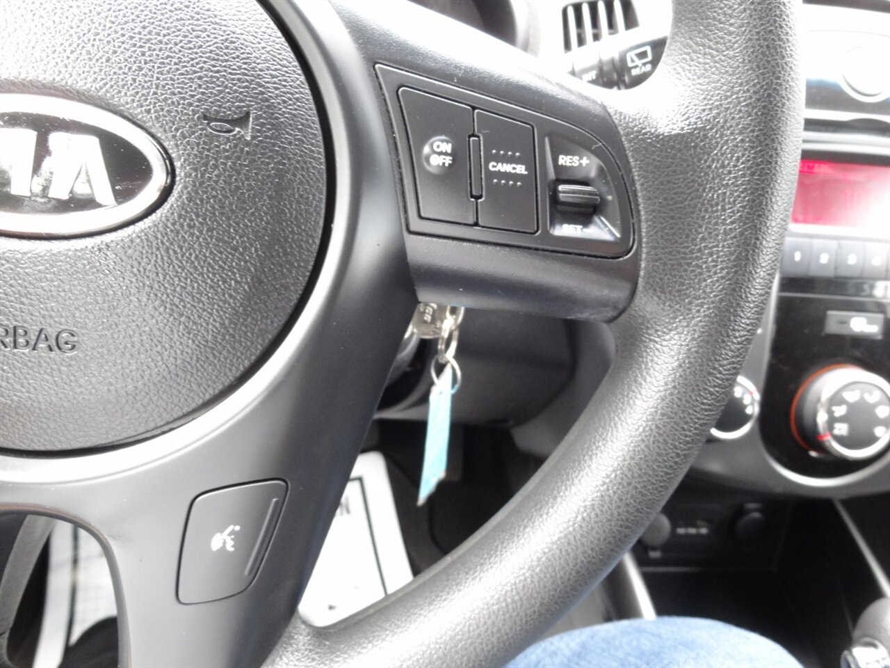 2013 Kia Forte5 EX   - Photo 39 - Deland, FL 32720
