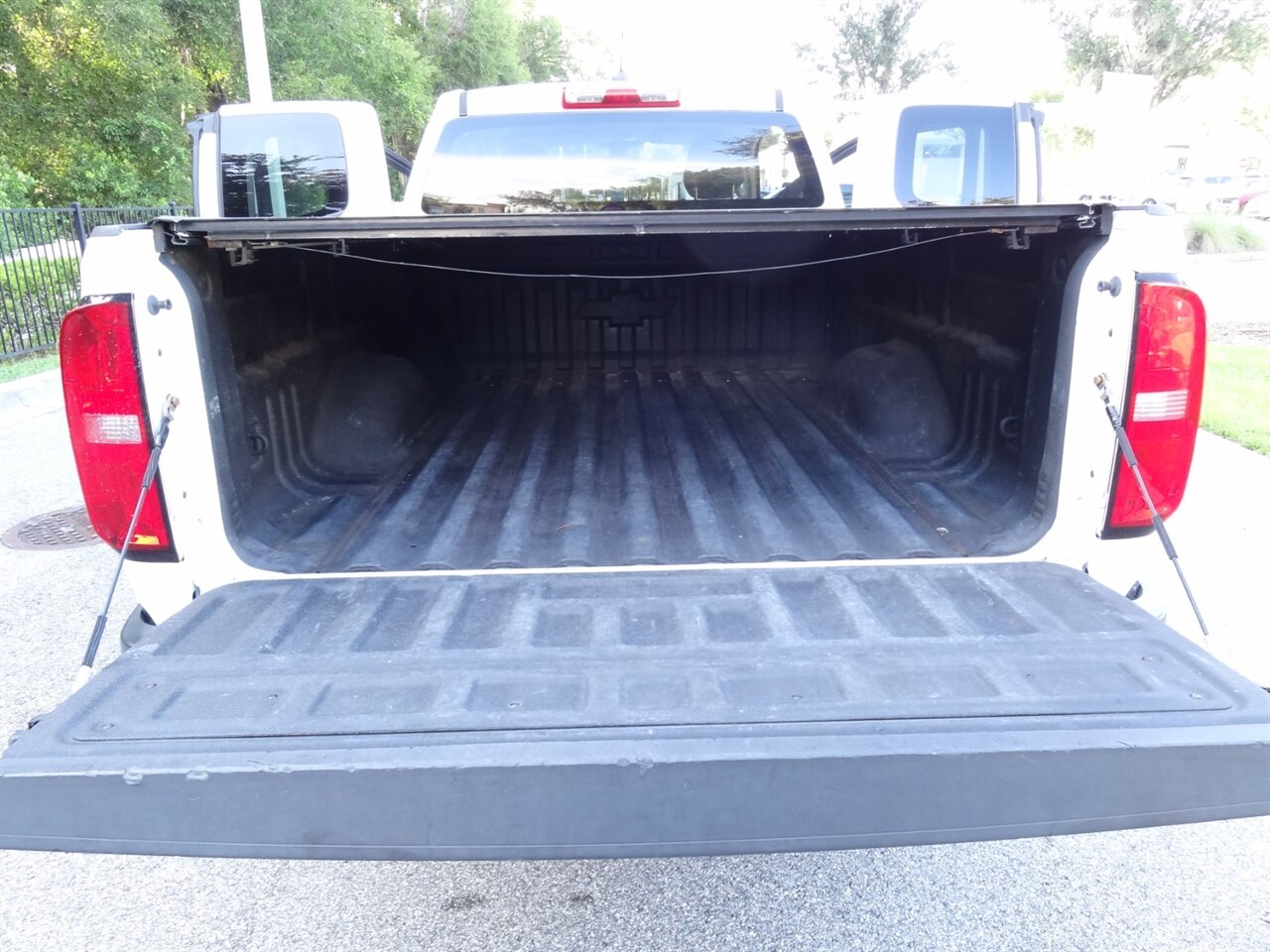 2016 Chevrolet Colorado Pick up truck   - Photo 40 - Deland, FL 32720