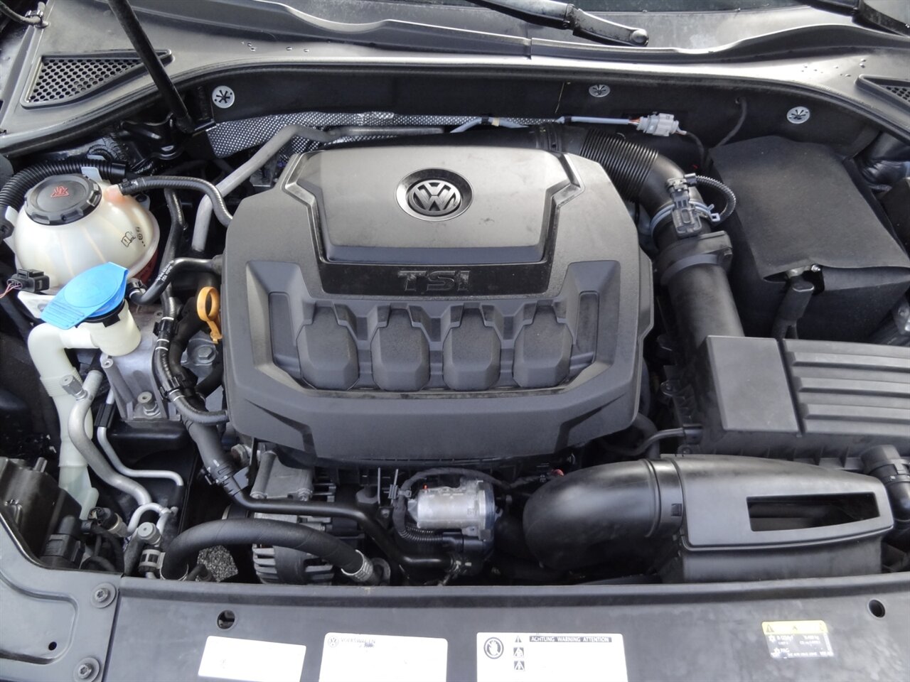 2018 Volkswagen Passat 2.0T SE   - Photo 26 - Deland, FL 32720