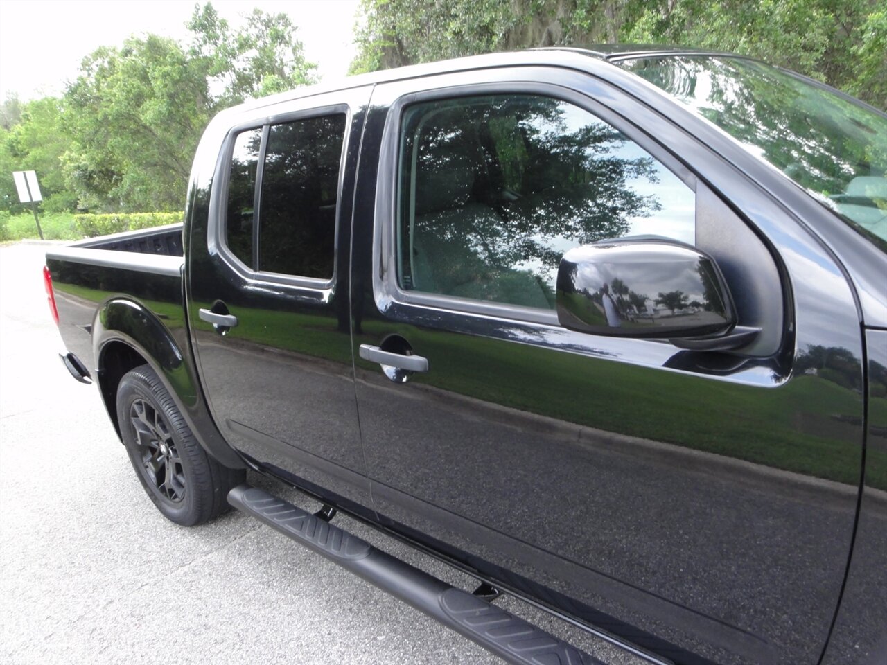 2021 Nissan Frontier SV - Photo 10 - Deland, FL 32720
