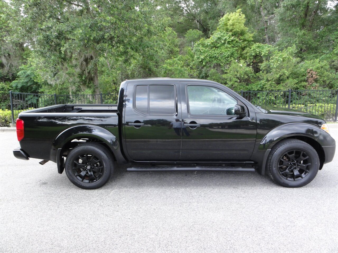 2021 Nissan Frontier SV - Photo 16 - Deland, FL 32720