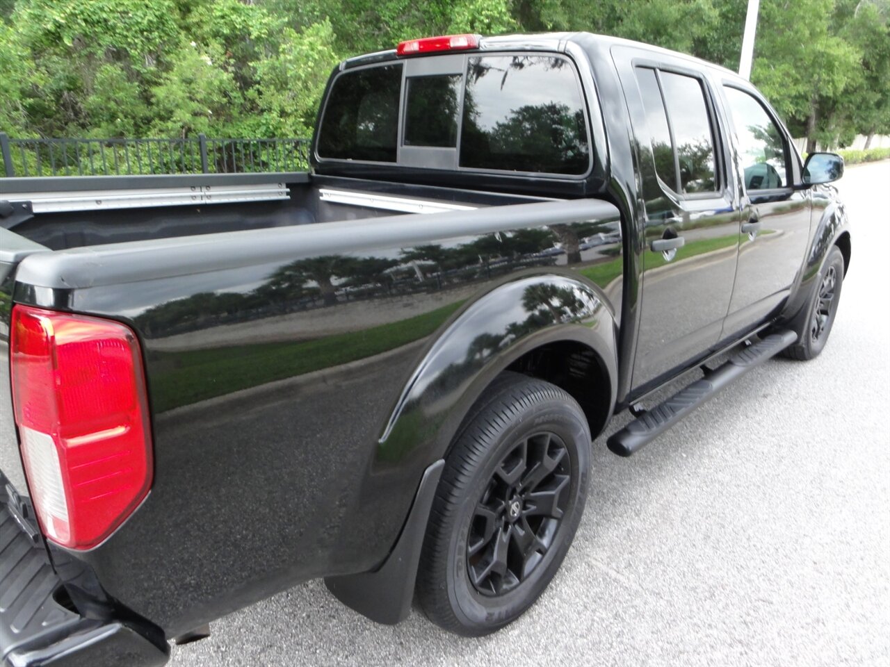 2021 Nissan Frontier SV - Photo 15 - Deland, FL 32720