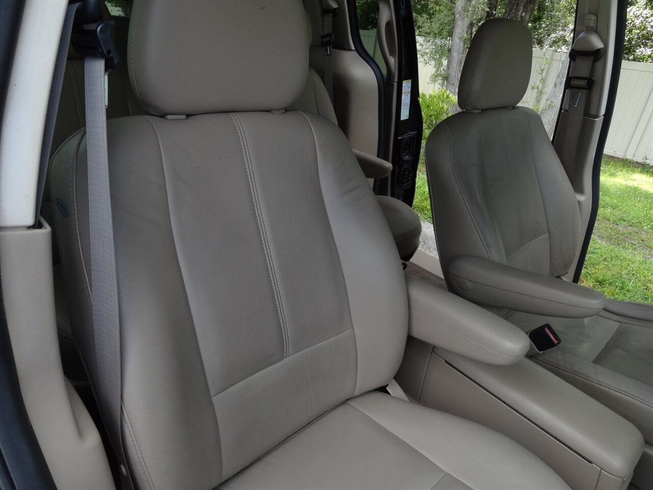 2003 Ford Windstar SEL Premium - Photo 39 - Deland, FL 32720